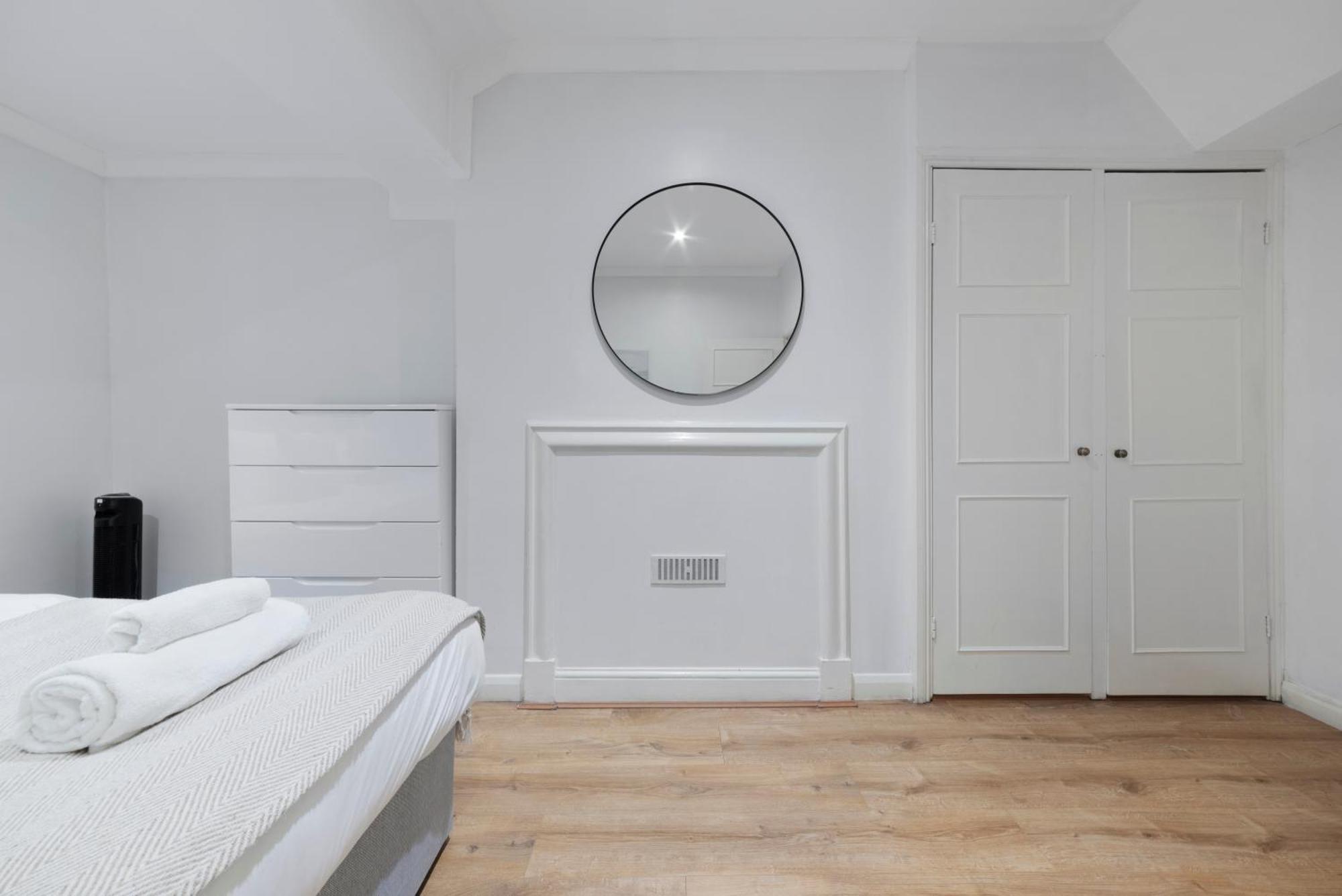 2 Bed Piccadilly Apartment 4 Λονδίνο Εξωτερικό φωτογραφία