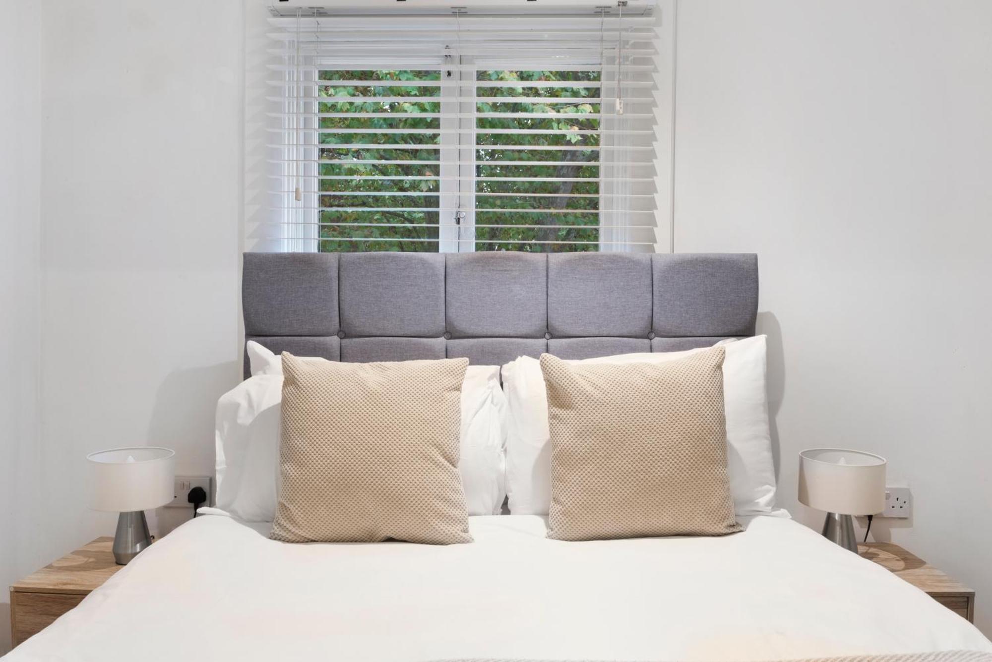 2 Bed Piccadilly Apartment 4 Λονδίνο Εξωτερικό φωτογραφία