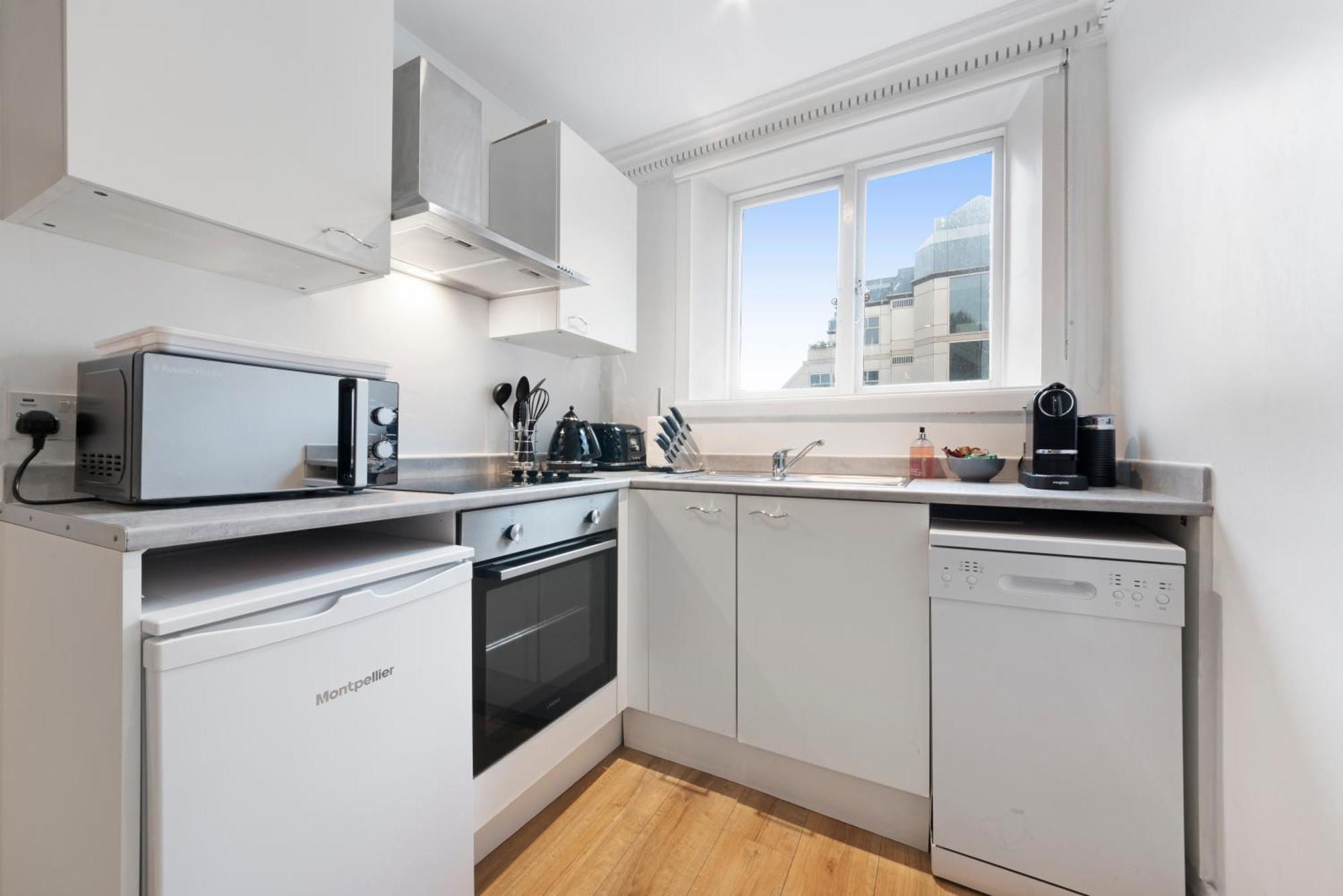2 Bed Piccadilly Apartment 4 Λονδίνο Εξωτερικό φωτογραφία
